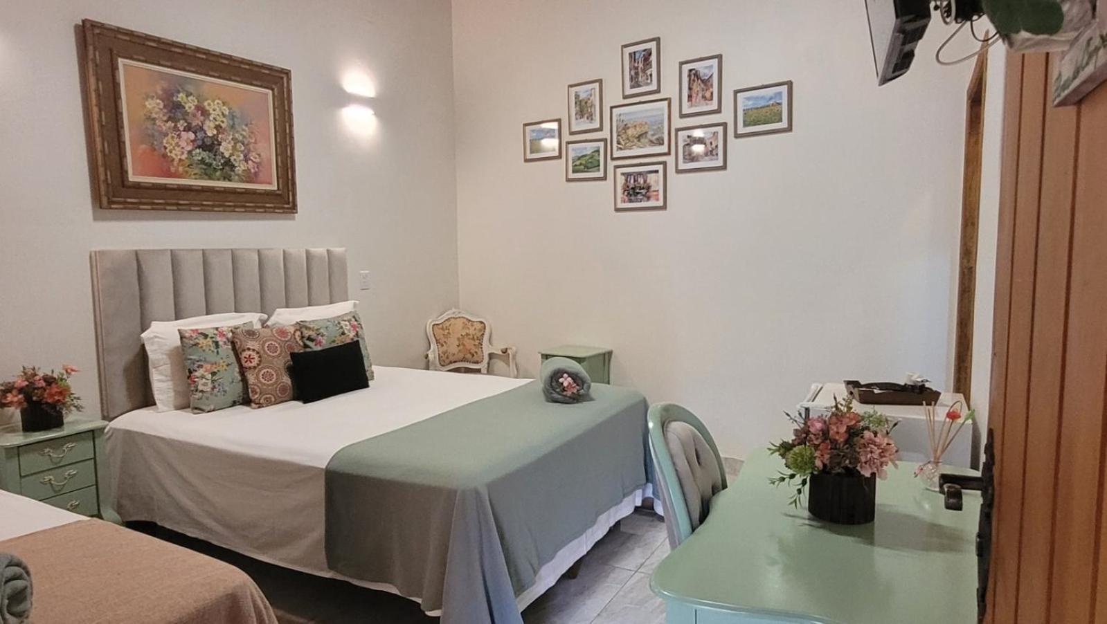 Hotel Pousada Chale Das Flores Sertaozinho Ngoại thất bức ảnh