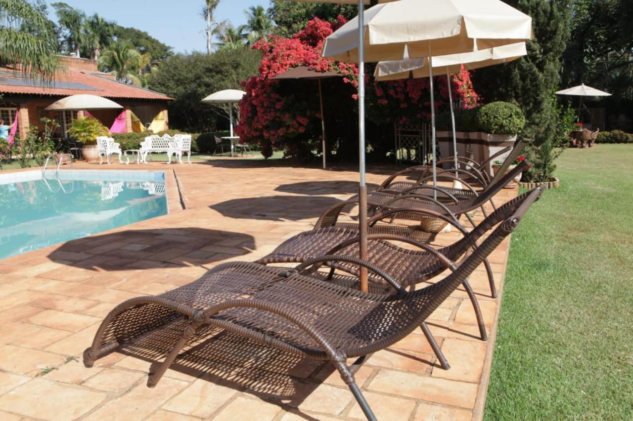 Hotel Pousada Chale Das Flores Sertaozinho Ngoại thất bức ảnh