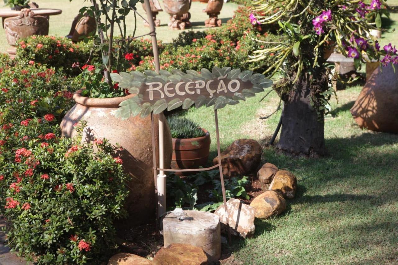 Hotel Pousada Chale Das Flores Sertaozinho Ngoại thất bức ảnh