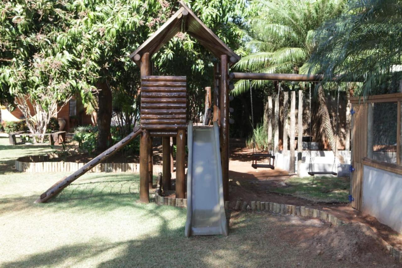 Hotel Pousada Chale Das Flores Sertaozinho Ngoại thất bức ảnh